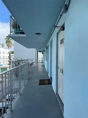 801 Meridian Avenue Miami Beach FL 33139