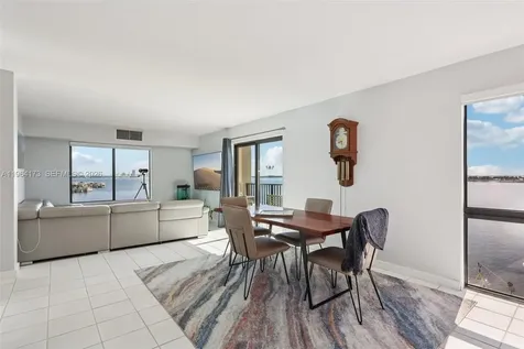 2201 Brickell Avenue Miami FL 33129