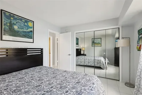 2201 Brickell Avenue Miami FL 33129