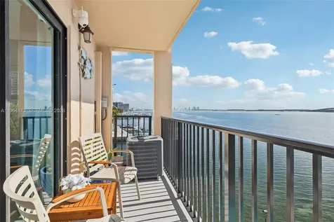 2201 Brickell Avenue Miami FL 33129