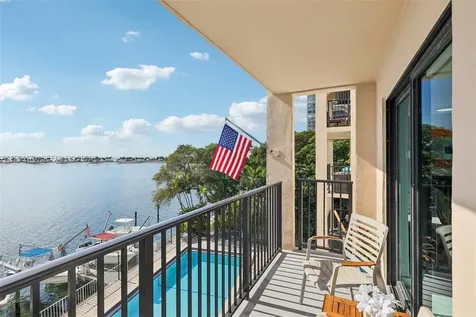 2201 Brickell Avenue Miami FL 33129