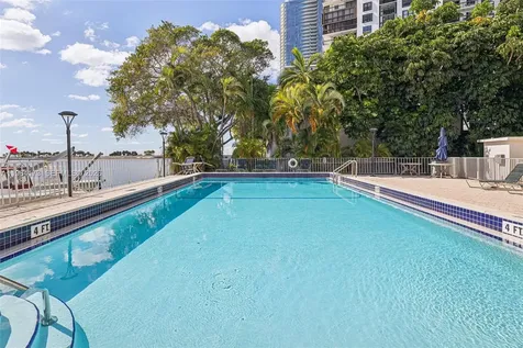 2201 Brickell Avenue Miami FL 33129