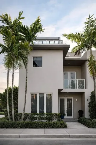 10464 NW 66th Street Doral FL 33178