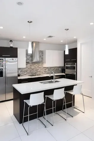 10464 NW 66th Street Doral FL 33178