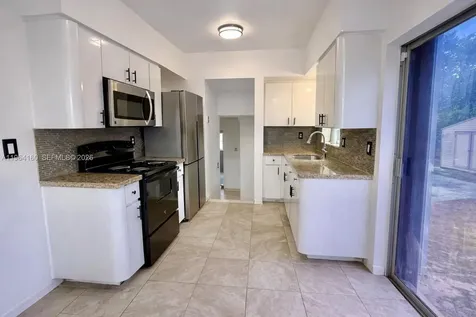 640 NW 16th Street Pompano Beach FL 33060