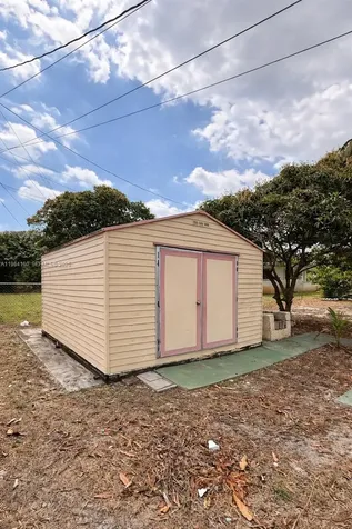 640 NW 16th Street Pompano Beach FL 33060