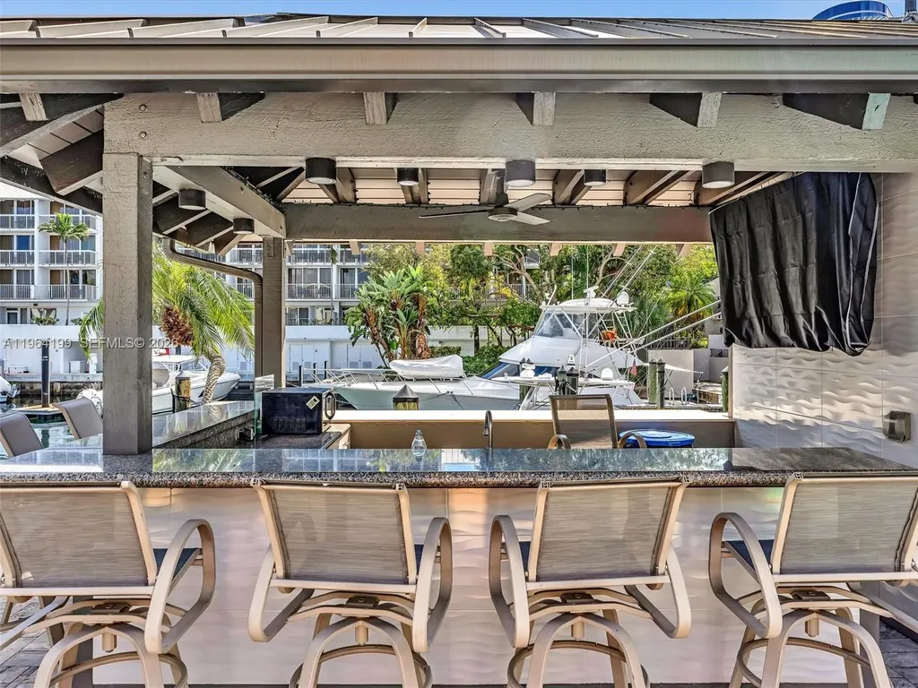 15 Port Side Drive Fort Lauderdale FL 33316