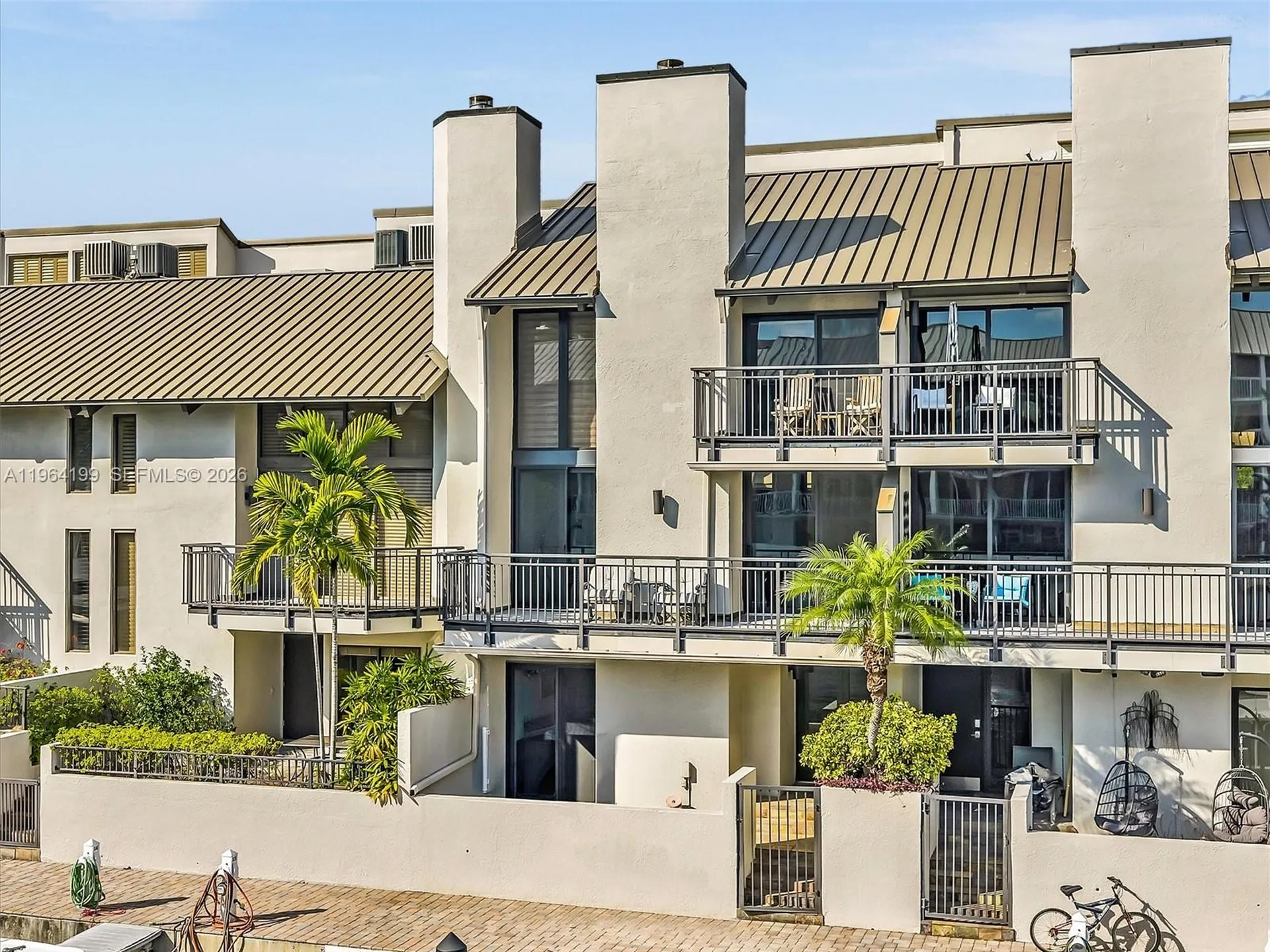 15 Port Side Drive Fort Lauderdale FL 33316