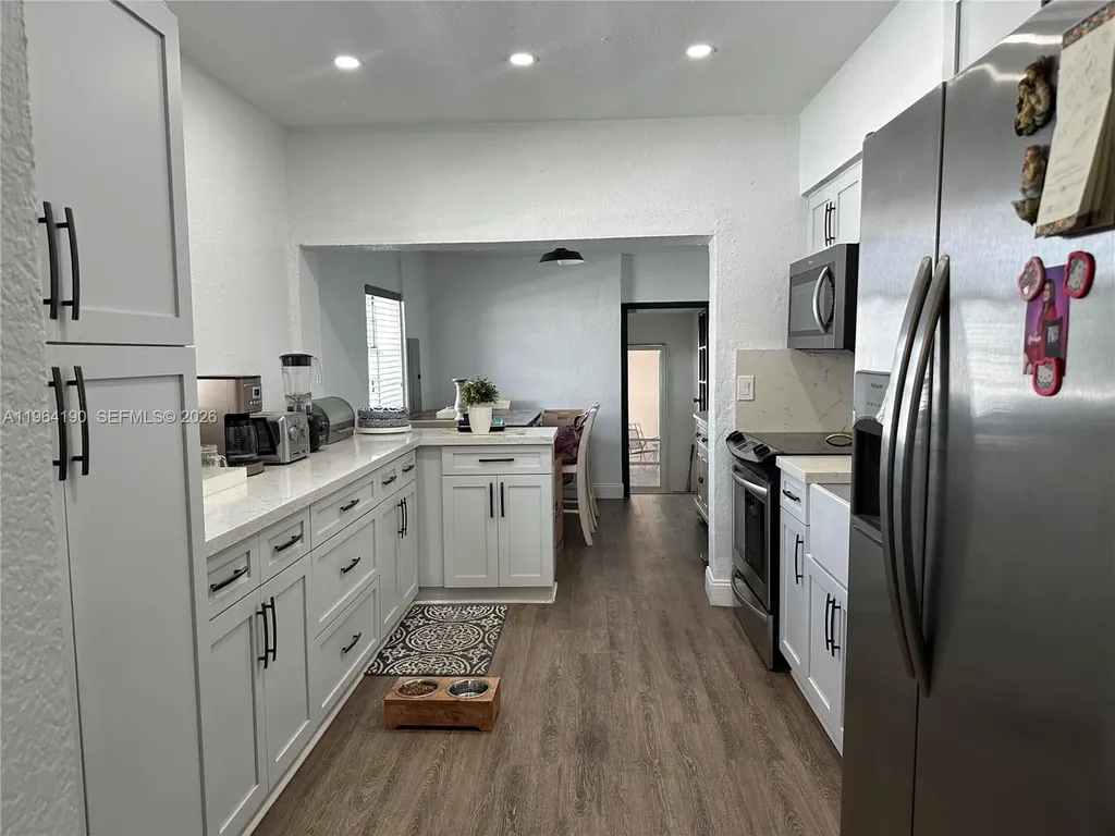991 E 47th Street Hialeah FL 33013