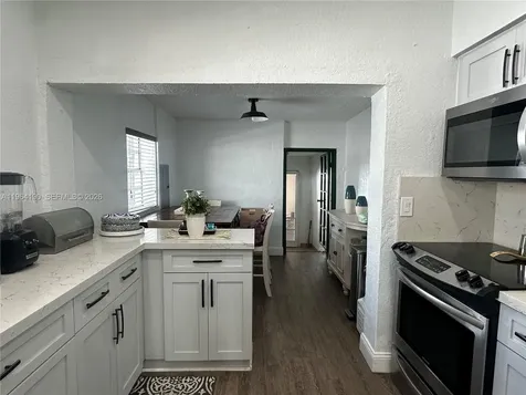 991 E 47th Street Hialeah FL 33013