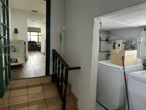 991 E 47th Street Hialeah FL 33013