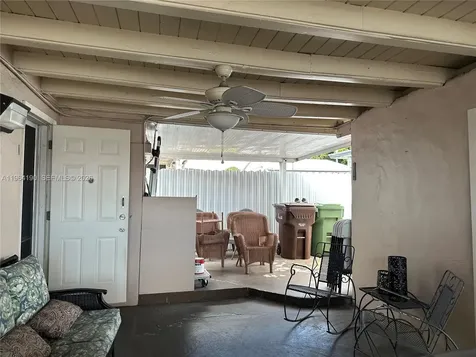 991 E 47th Street Hialeah FL 33013