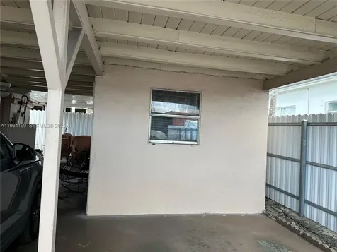 991 E 47th Street Hialeah FL 33013