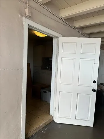991 E 47th Street Hialeah FL 33013