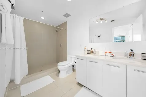 3250 NE 1st Avenue Miami FL 33137