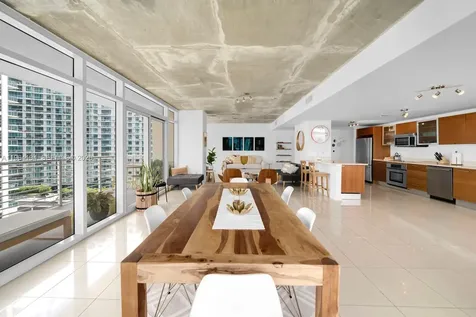 3250 NE 1st Avenue Miami FL 33137
