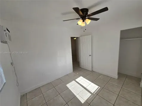 535 NW 7th Street Miami FL 33136