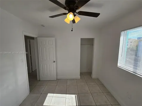 535 NW 7th Street Miami FL 33136