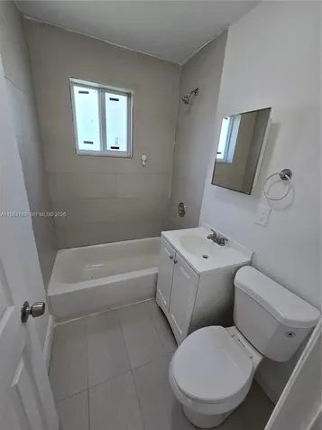 535 NW 7th Street Miami FL 33136