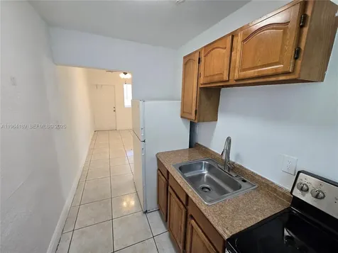 535 NW 7th Street Miami FL 33136