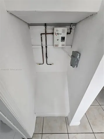 535 NW 7th Street Miami FL 33136
