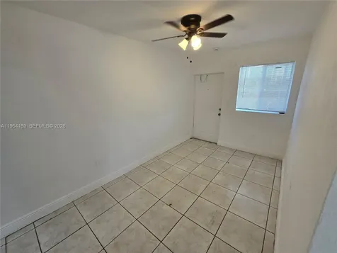 535 NW 7th Street Miami FL 33136