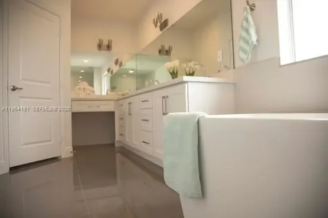 15105 SW 180th Street Miami FL 33187