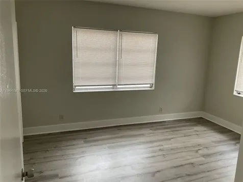 206 NE 3rd Street Hallandale Beach FL 33009