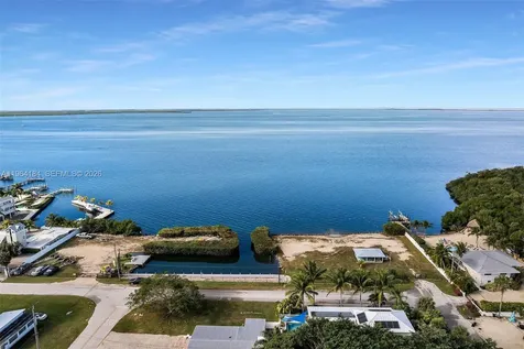 27 Pompano Avenue Key Largo FL 33037