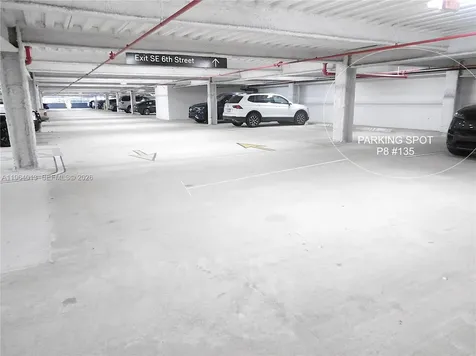 68 SE 6th Street Miami FL 33131