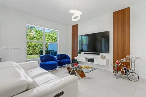 4303 Hammock Grove Drive Lake Worth FL 33467