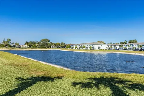 4303 Hammock Grove Drive Lake Worth FL 33467