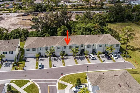 4303 Hammock Grove Drive Lake Worth FL 33467