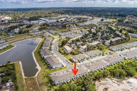 4303 Hammock Grove Drive Lake Worth FL 33467