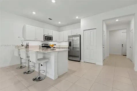 4303 Hammock Grove Drive Lake Worth FL 33467