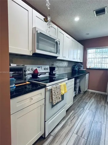 5260 Nesting Way Delray Beach FL 33484