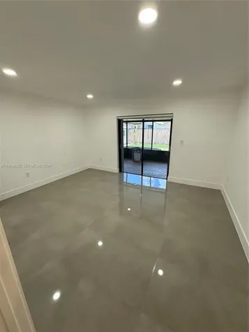 748 NW 133rd Avenue Miami FL 33182