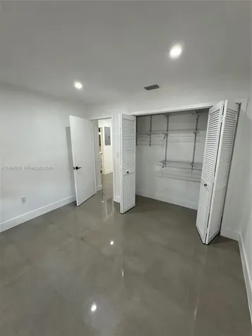 748 NW 133rd Avenue Miami FL 33182