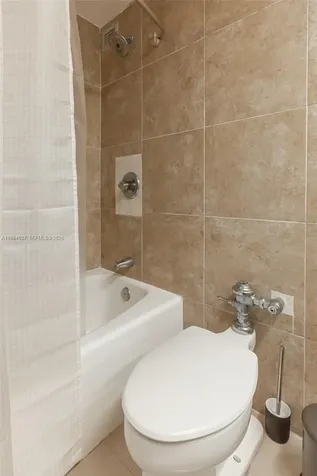 5445 Collins Avenue Miami Beach FL 33140
