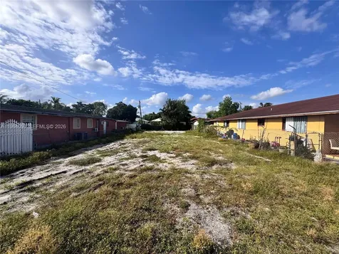 3330 NW 101st Street Miami FL 33147