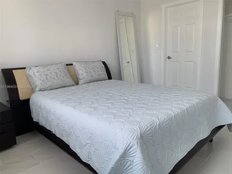 2980 Point East Drive Aventura FL 33160