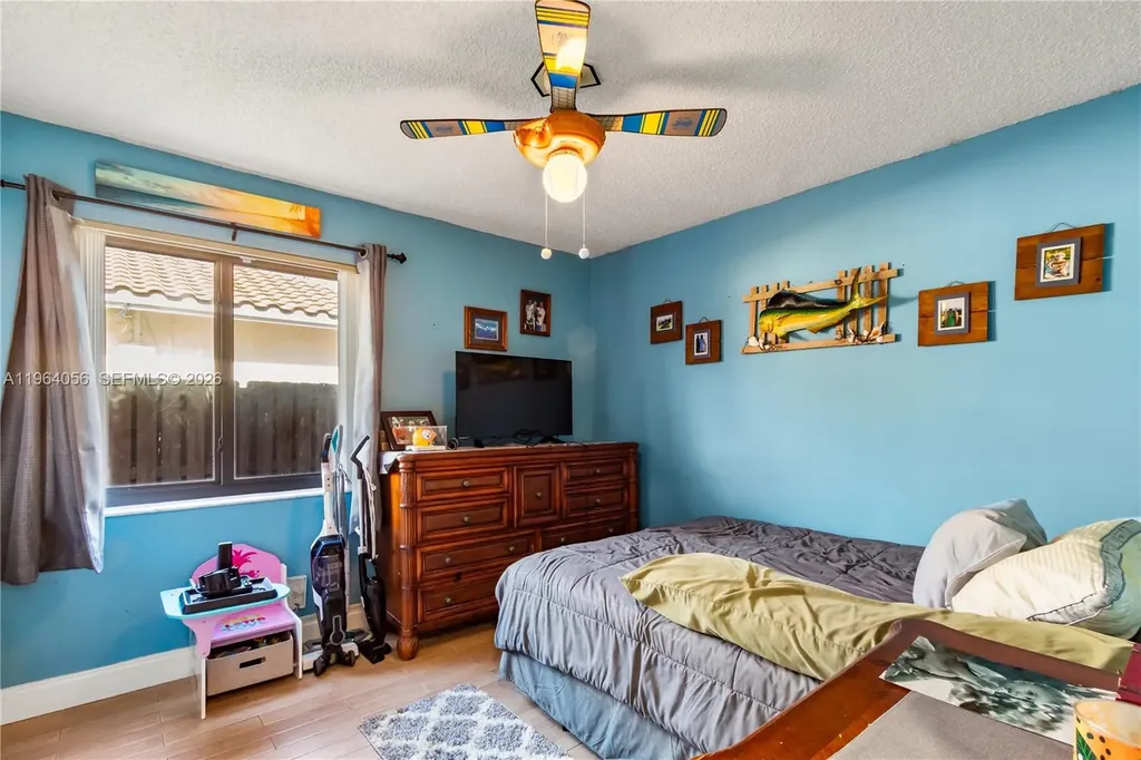 375 NW 107th Terrace Coral Springs FL 33071