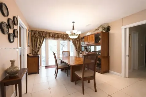 9761 SW 148th Street Miami FL 33176