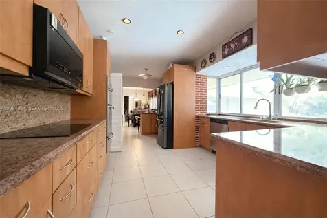 9761 SW 148th Street Miami FL 33176