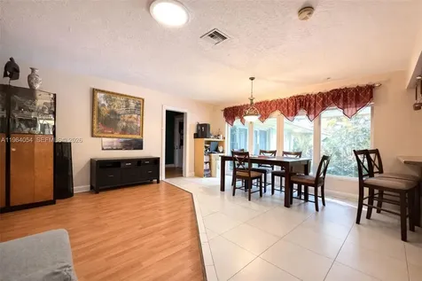 9761 SW 148th Street Miami FL 33176