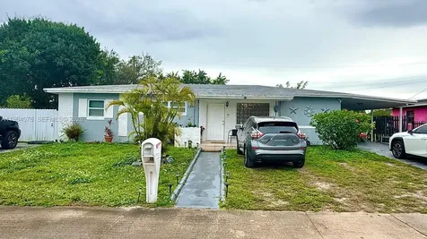 2800 NW 173rd Terrace Miami Gardens FL 33056