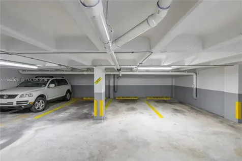 245 18th Street Miami Beach FL 33139