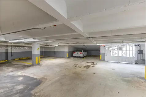 245 18th Street Miami Beach FL 33139