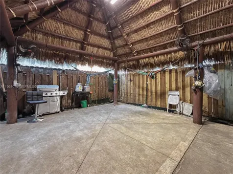 396 NW 12th Place Florida City FL 33034