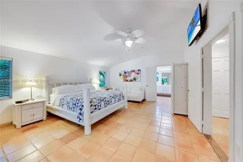 278 S Island Drive Golden Beach FL 33160